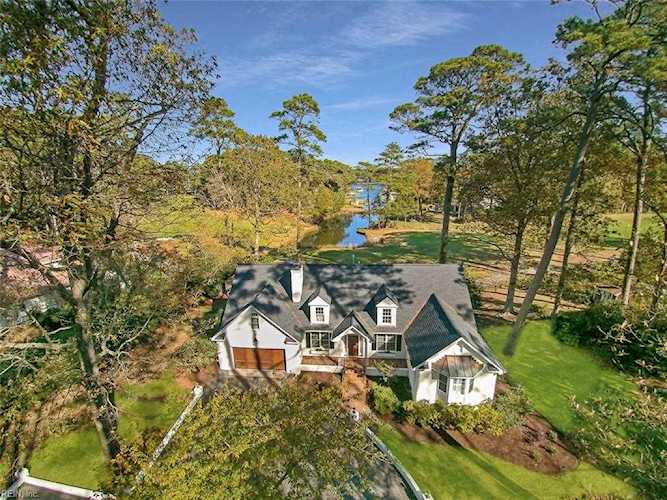 808 Cardinal Rd Virginia Beach, VA 23451