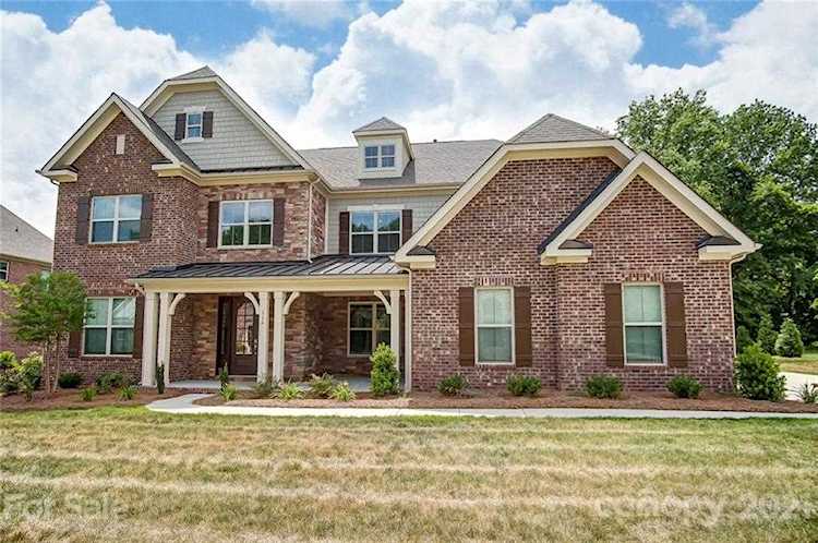 116 Highclere Dr Waxhaw, NC 28173
