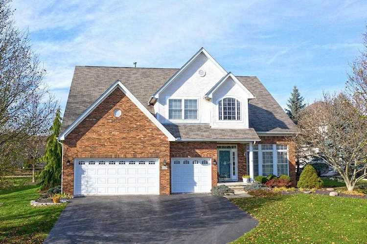 2220 Park Circle Lewis Center, OH 43035