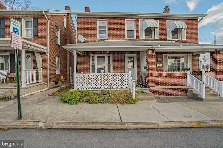 137 South Clinton St West York, PA 17404 | MLS ® PAYK149436 Photo 1