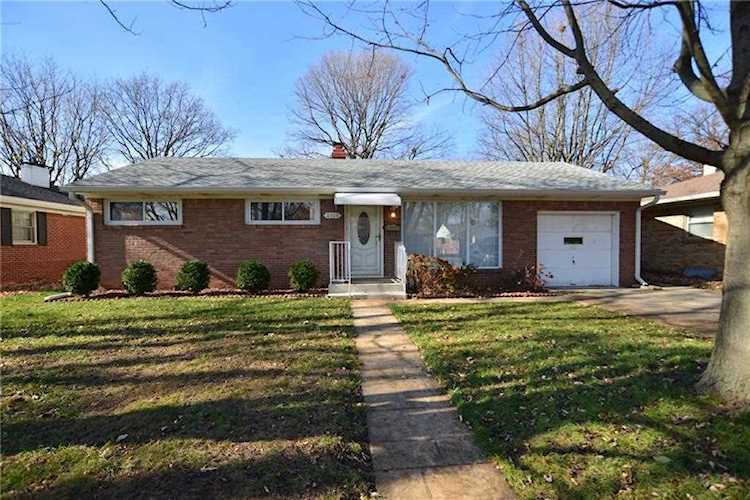 2106 N Auburn St Speedway, IN 46224 | MLS 21754269 Photo 1