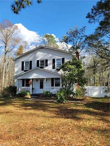 2446 Holland Corner Rd Suffolk, VA 23437