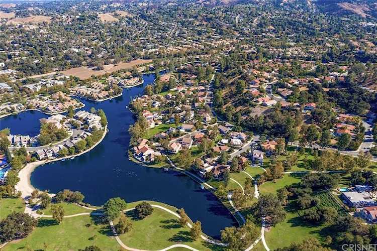 4511 Park Serena Calabasas, CA 91302