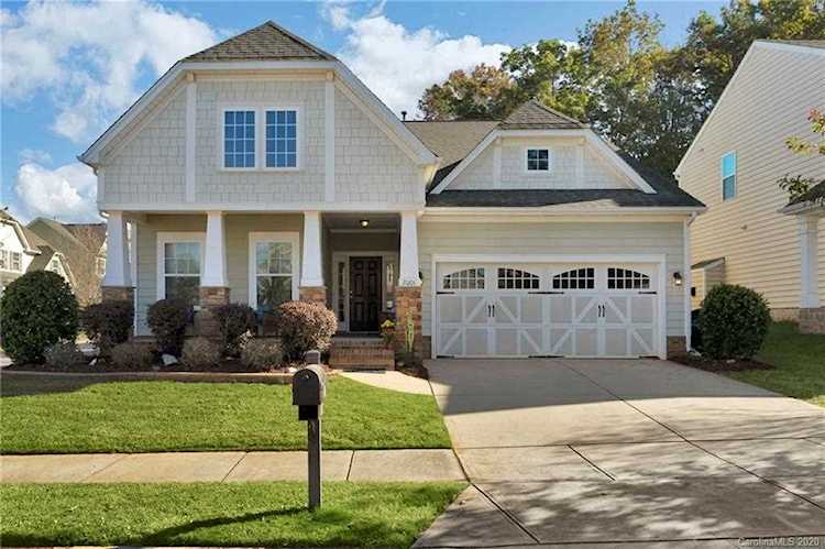 2001 Oakmere Rd Waxhaw, NC 28173