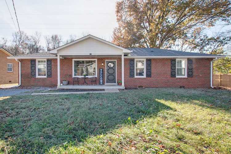 729 Huntington Pkwy Nashville, TN 37211 | MLS 2207246 Photo 1