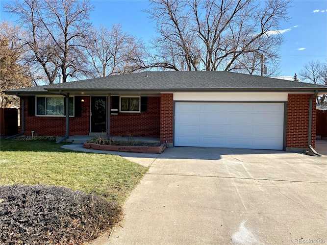 6124 Miller St Arvada, CO 80004