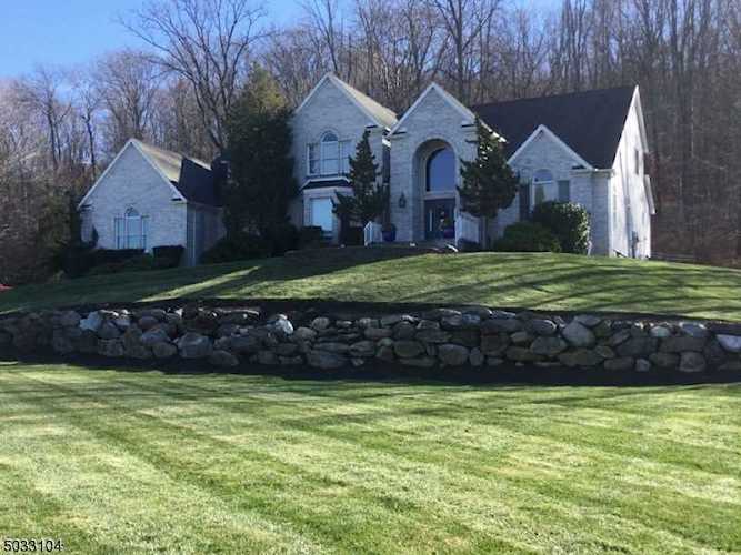 102 Lambert Dr Sparta Twp., NJ 07871