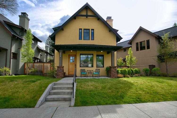 1514 NW Awbrey Rd Bend, OR 97703