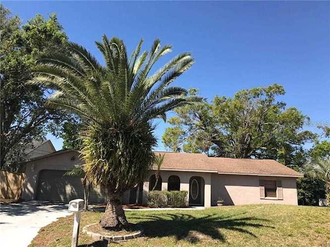 1760 Beacon Dr Sanford, FL 32771