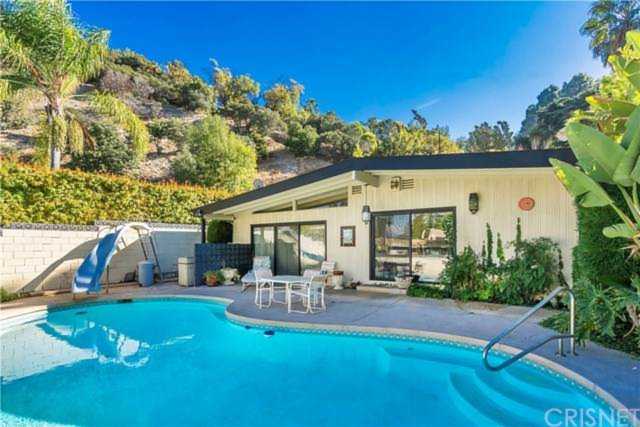 3710 Bobstone Drive Sherman Oaks, CA 91423