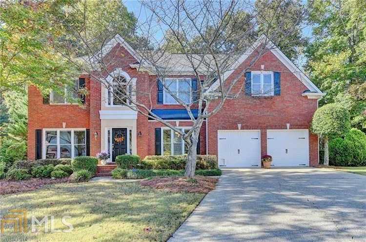 12940 Meridian Xing Alpharetta, GA 30005 | MLS 8877090 Photo 1