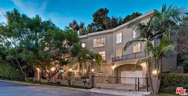 1040 Brooklawn Drive Los Angeles, CA 90077