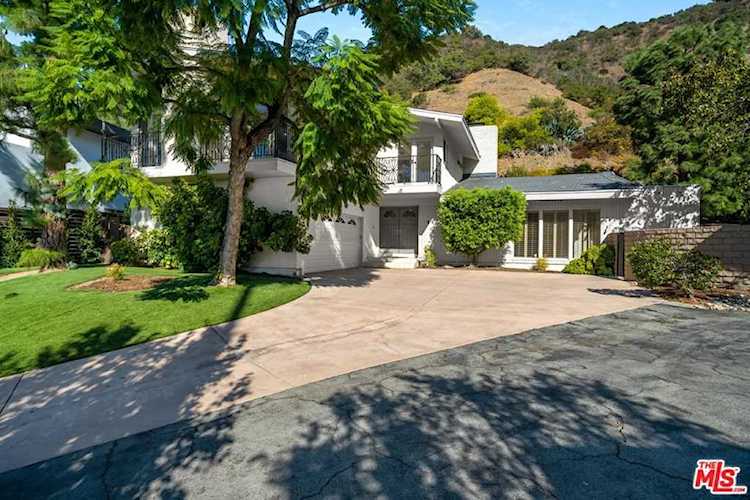 9901 Anthony Place Beverly Hills, CA 90210