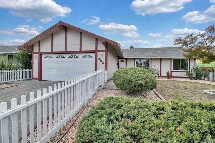 229 Amador Drive Santa Rosa, CA 95401
