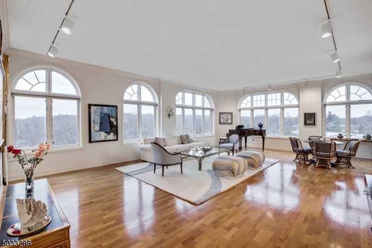 616 S Orange Ave, Ph3 Maplewood Twp., NJ 07040