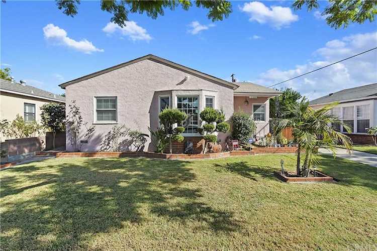 10308 Longworth Avenue Santa Fe Springs, CA 90670