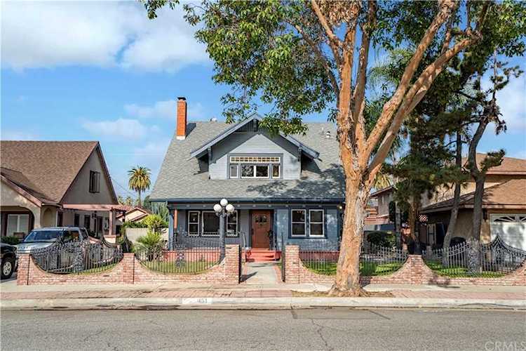 451 W Center Street Covina, CA 91723