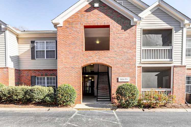 6820 Highway 70 S Nashville, TN 37221