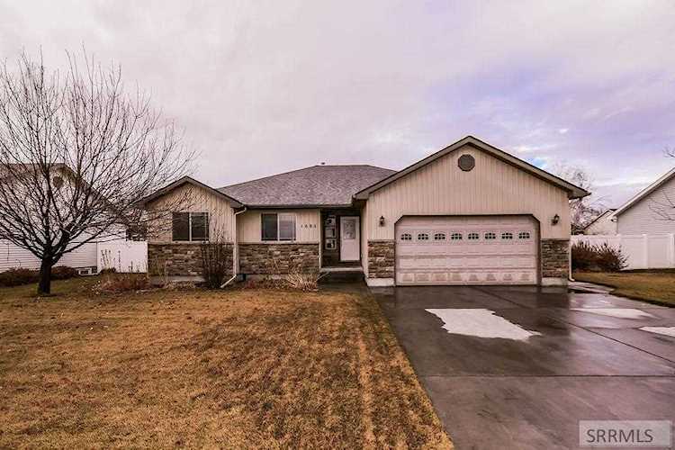 1695 Daffodil Place Idaho Falls, ID 83404