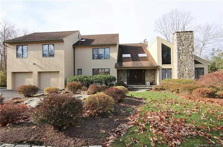 309 Blackberry Drive Stamford, CT 06903 | MLS 170355778 Photo 1