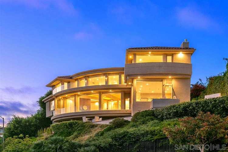 1532 Loring St San Diego, CA 92109