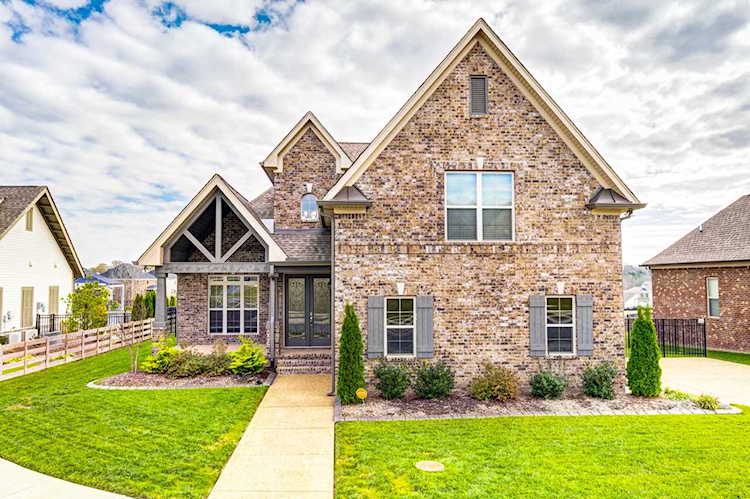 605 Montrose Dr Mount Juliet, TN 37122