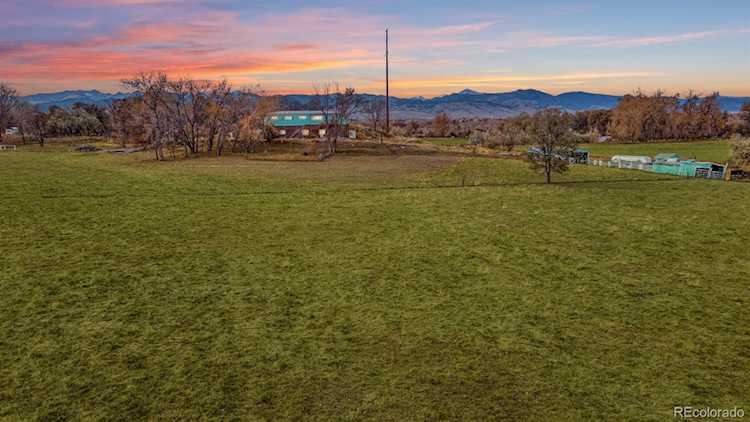 7103 Valmont Rd Boulder, CO 80301