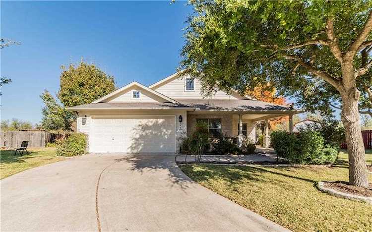 208 Ladybug LN Hutto, TX 78634