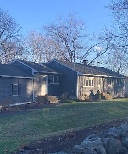 138 Pike St Tewksbury, MA 01876