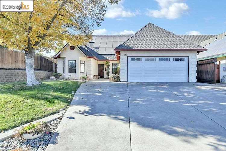 1947 Cypress Ct Oakley, CA 94561