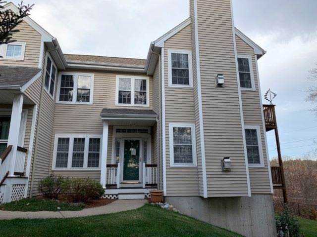 52 Chatham Dr Bedford, NH 03110