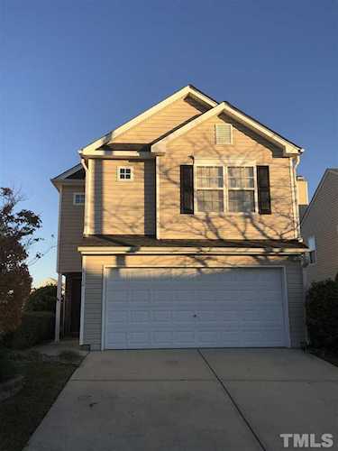 8112 Wesley Farm Drive Raleigh, NC 27616