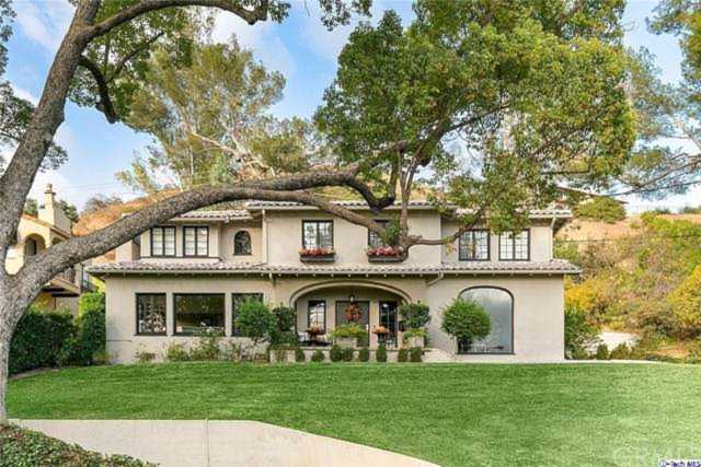 815 W Mountain Street Glendale, CA 91202