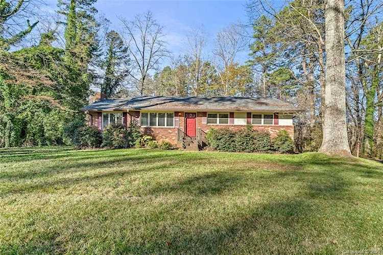 815 Pine Hill Dr Salisbury, NC 28146