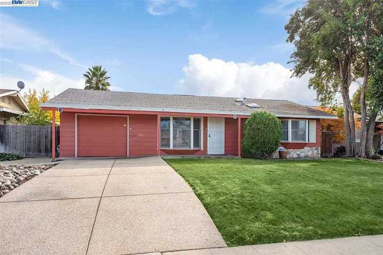 4857 Primrose Ln Livermore, CA 94551