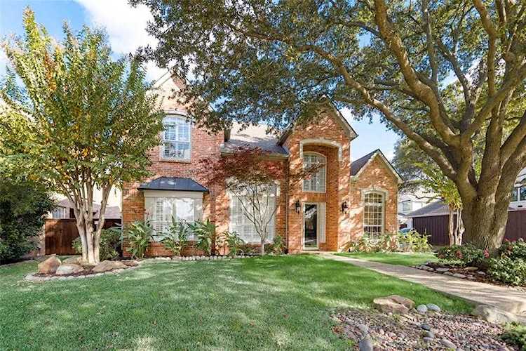 212 Redwood Drive Coppell, TX 75019