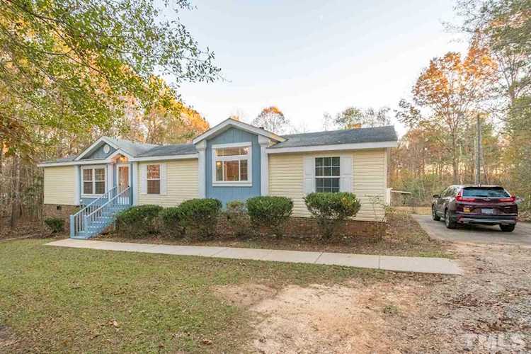52 E Silver Belle Drive Zebulon, NC 27597
