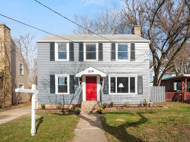 539 W New York St Aurora, IL 60506