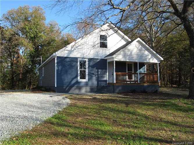 4060 Sowers Rd Linwood, NC 27299