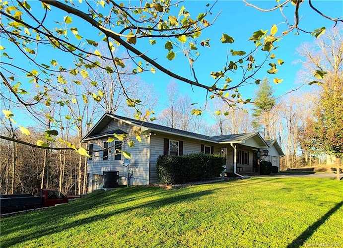 47 Haly Ho Dr Candler, NC 28715