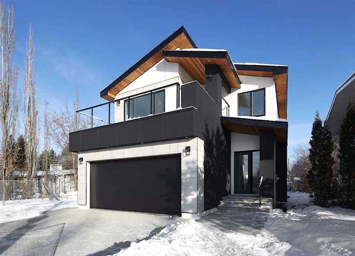 10812 59 Avenue Edmonton, AB T6H 1G1