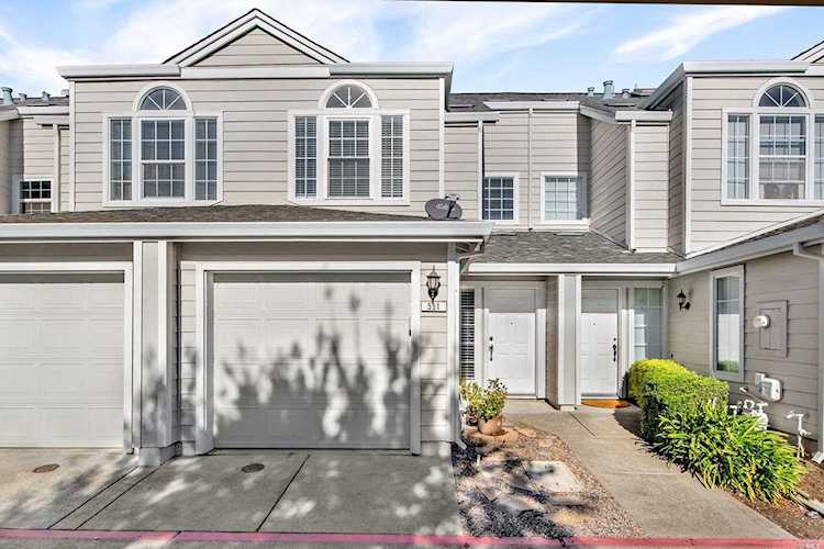 551 Spruce Street Santa Rosa, CA 95407