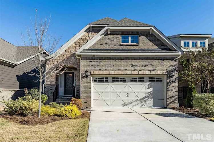 1367 English Cottage Lane Cary, NC 27518