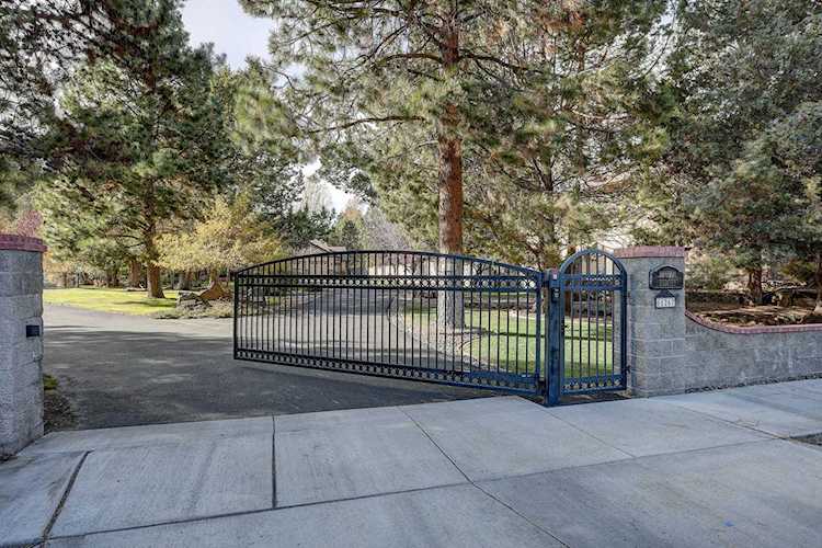 61267 Benham Rd Bend, OR 97702