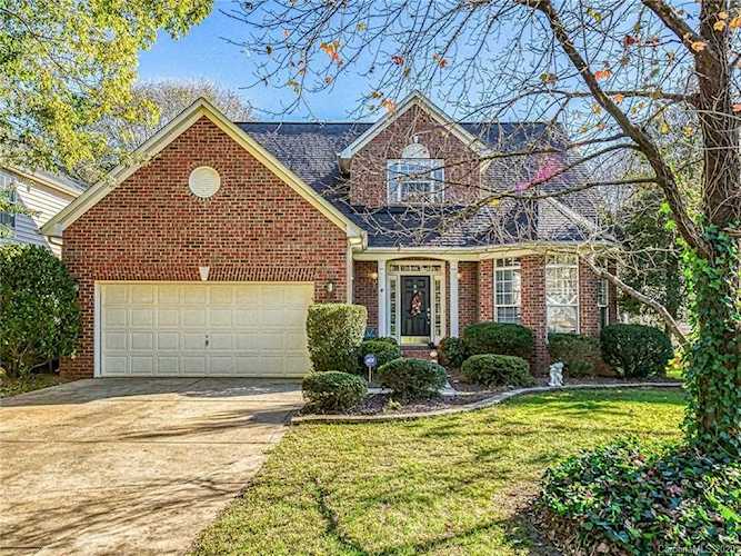 16014 Lavenham Rd Huntersville, NC 28078