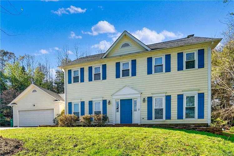 2111 Long Ridge Ln Charlotte, NC 28214