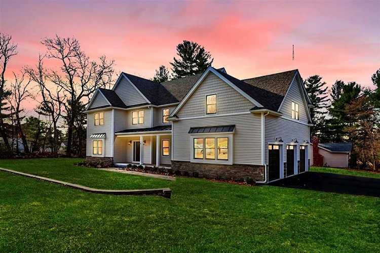 15 James Street Burlington, MA 01803