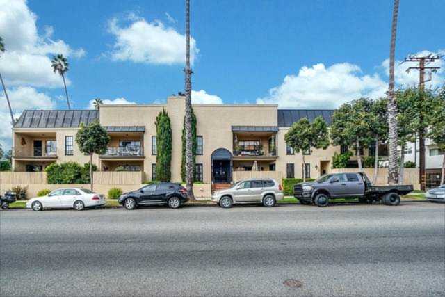 609 Washington Avenue #H Santa Monica, CA 90403
