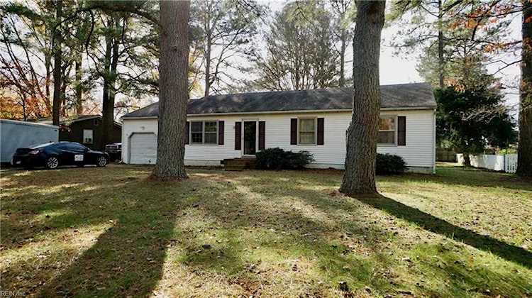 1223 Moyer Rd Newport News, VA 23608