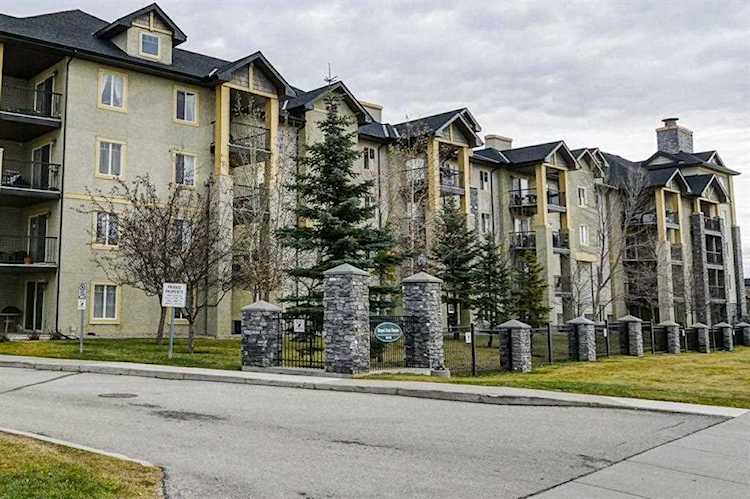 8810 Royal Birch Blvd NW #1422 Calgary, AB T3G 6A9